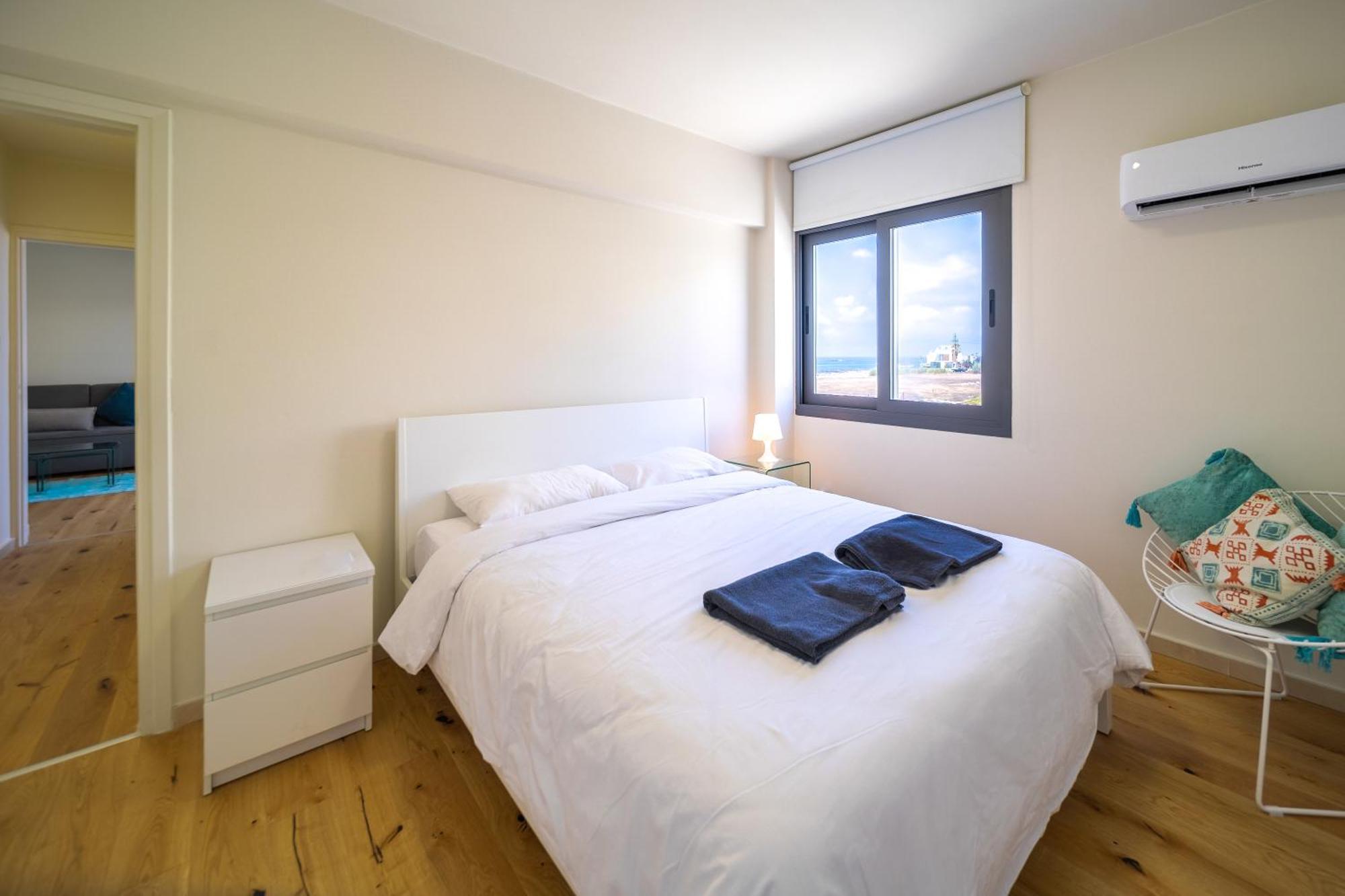 Apartment Lighthouse By The Sea Paphos