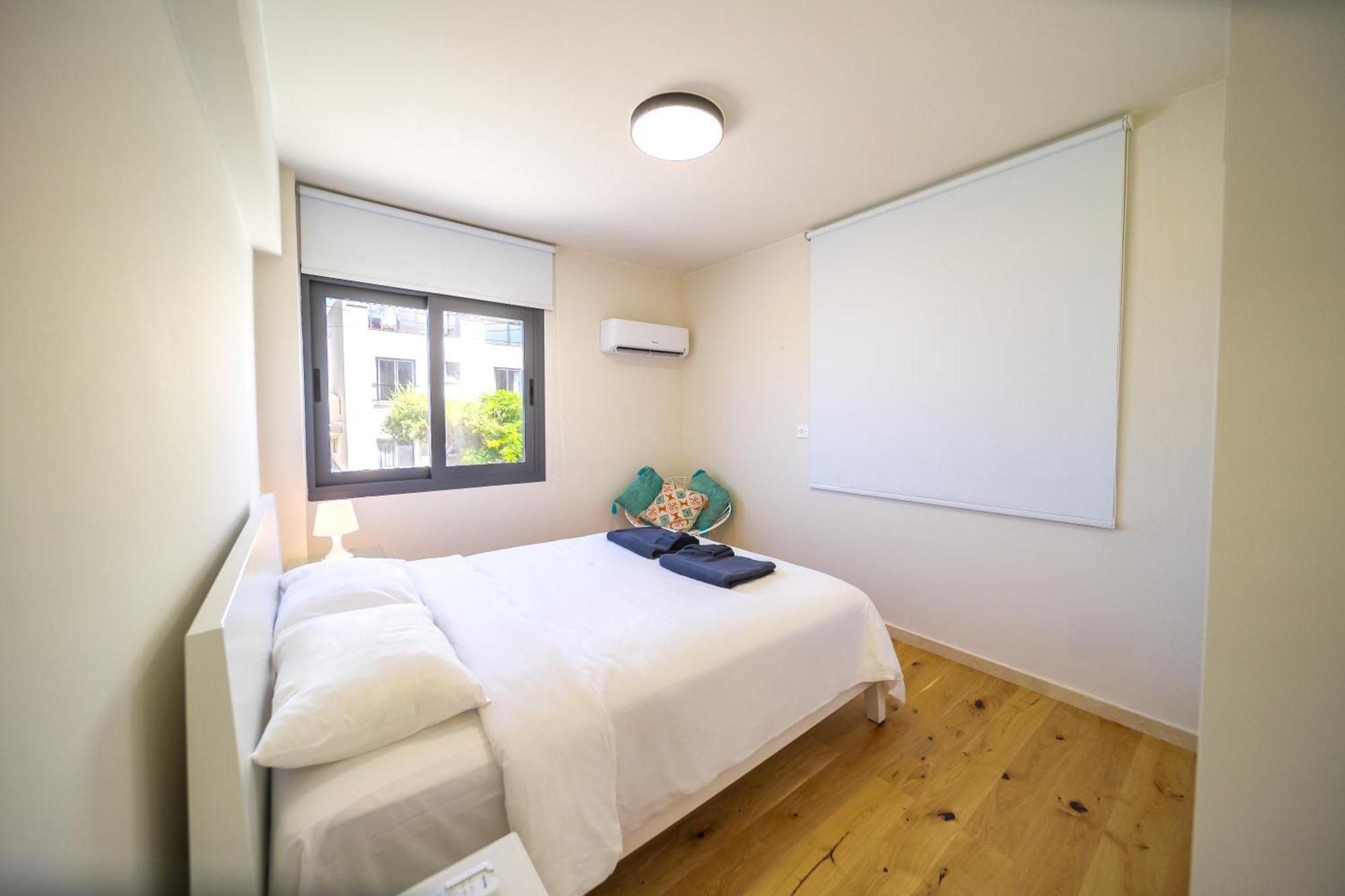 Lighthouse By The Sea Apartment Paphos