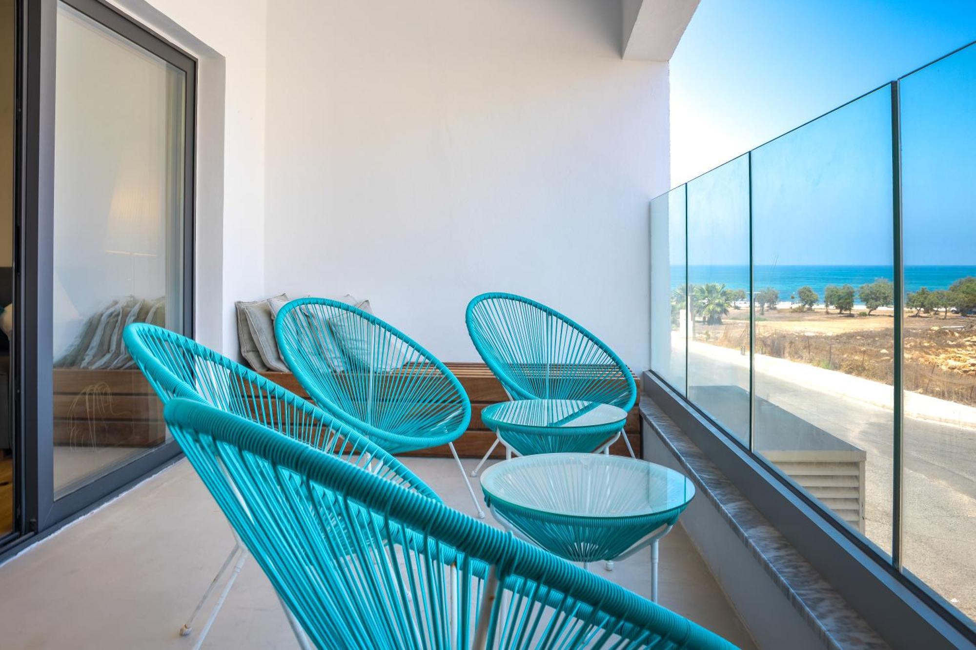Apartment Lighthouse By The Sea Paphos